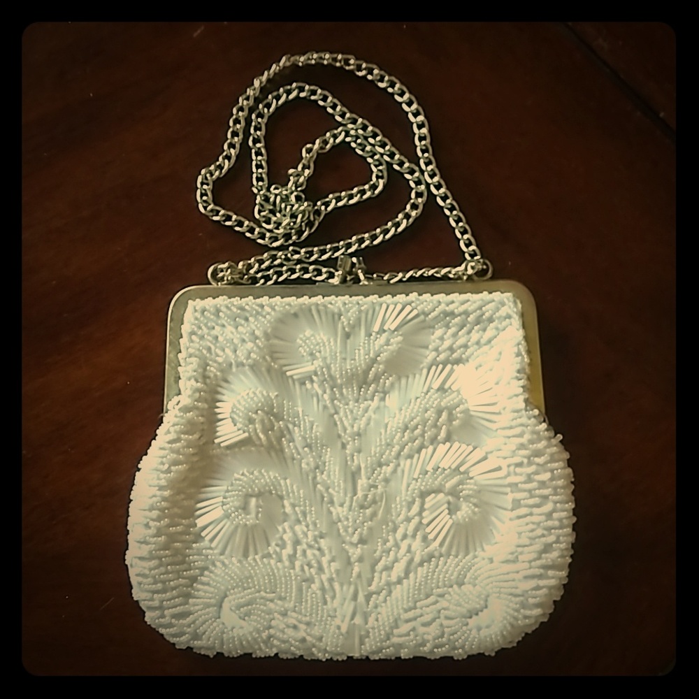 La Regale white beaded evening bag